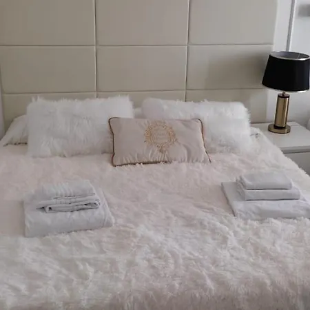 Hotel Glint House Roma Esterno foto